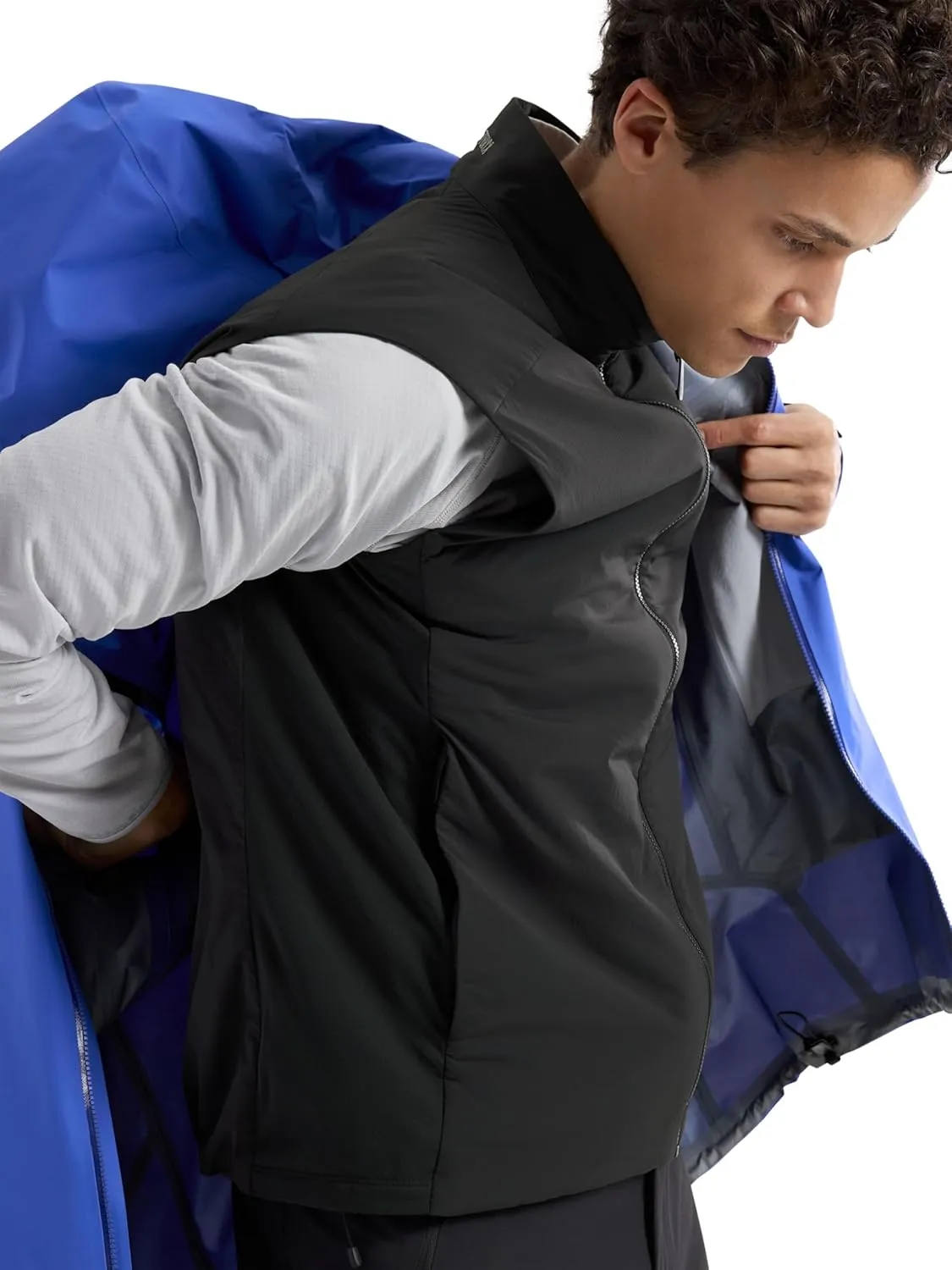 Arc'teryx Atom Vest Men's | Warm-Even-When-Wet Synthetically Insulated Vest - Redesign