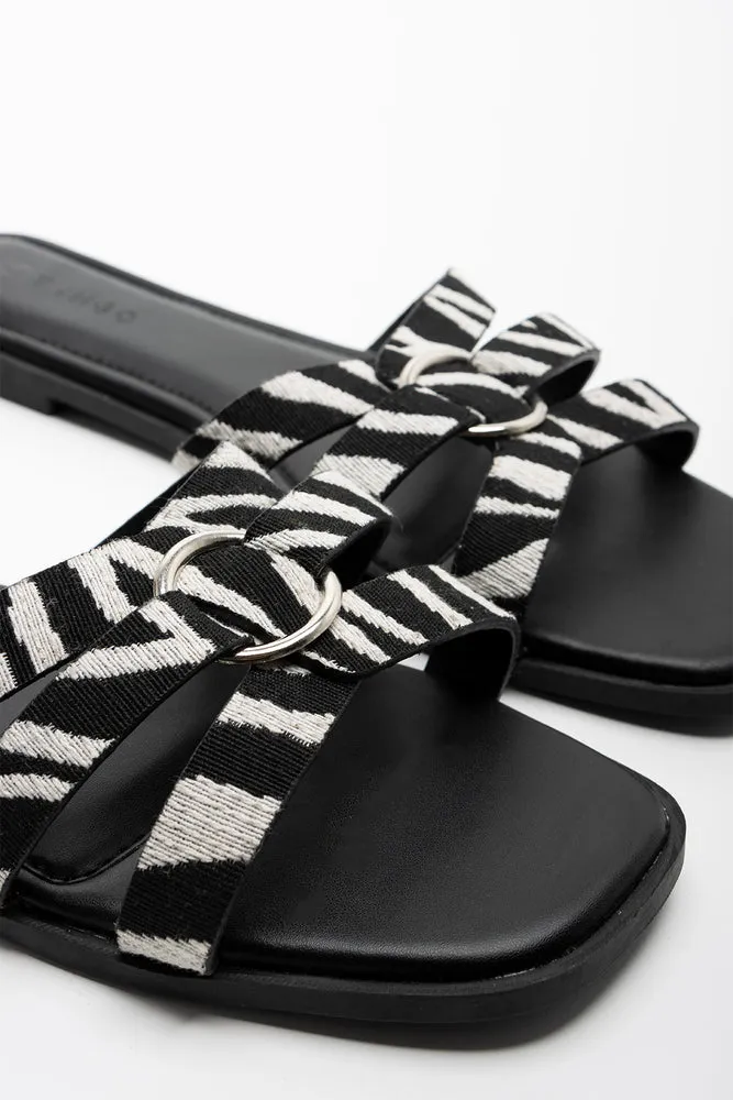 Circle Trim Sandal Black & White