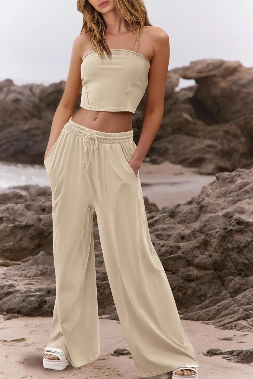ReachMe Womens 2 Piece Summer Sets Beach Vacation Clothes Smocked Tube Tops and Wide Leg Pants Sets with Pockets