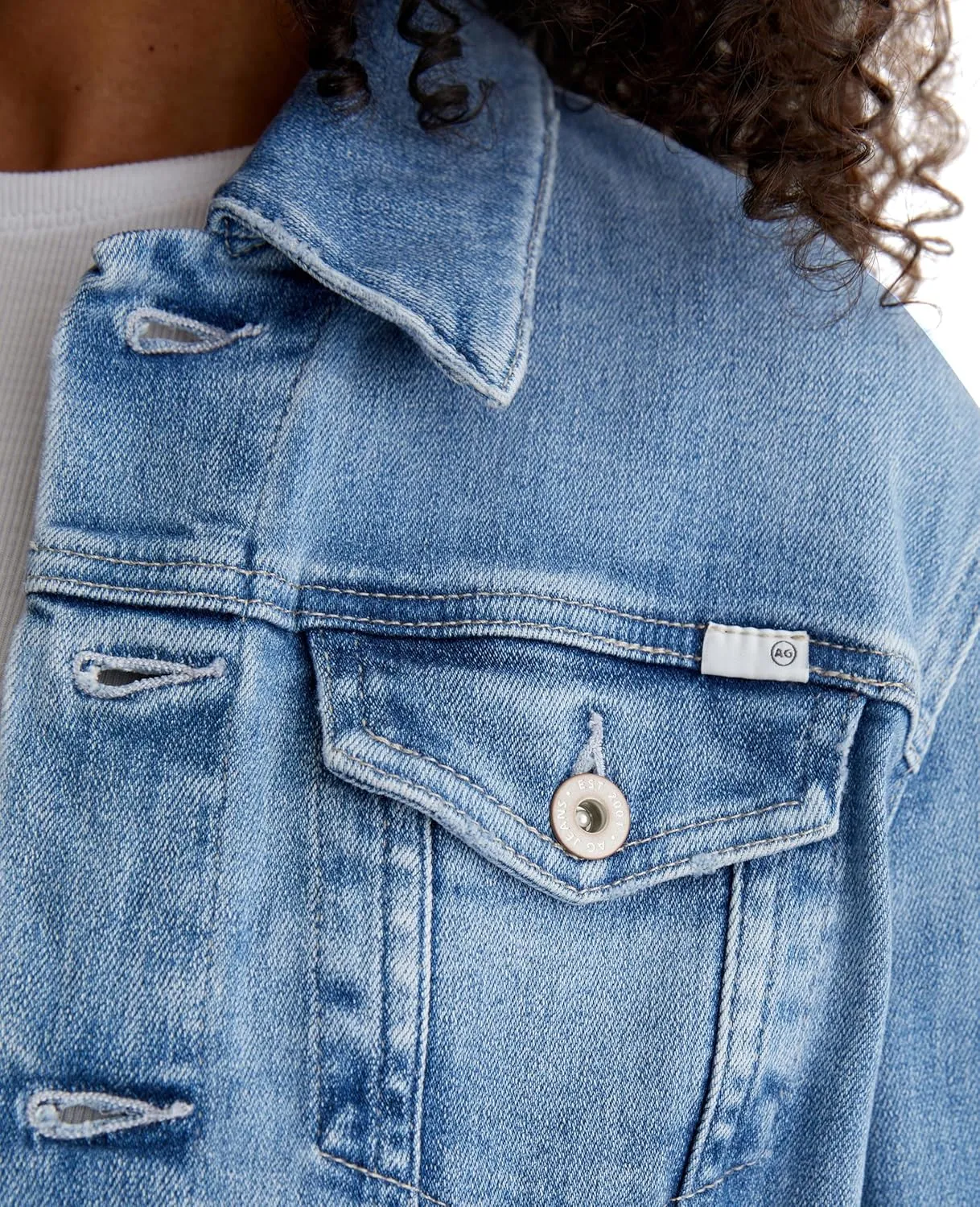 Women's Robyn Fitted Denim Jacket