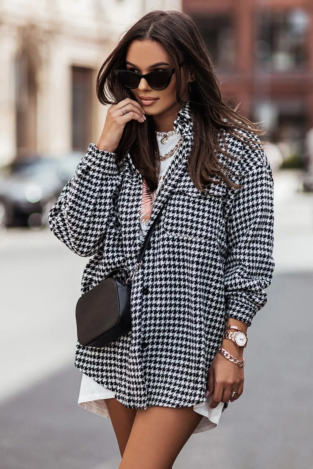 Zeagoo Women Flannel Shacket Jacket Plaid Button Down Long Sleeve Shirt Fall Outfits 2024