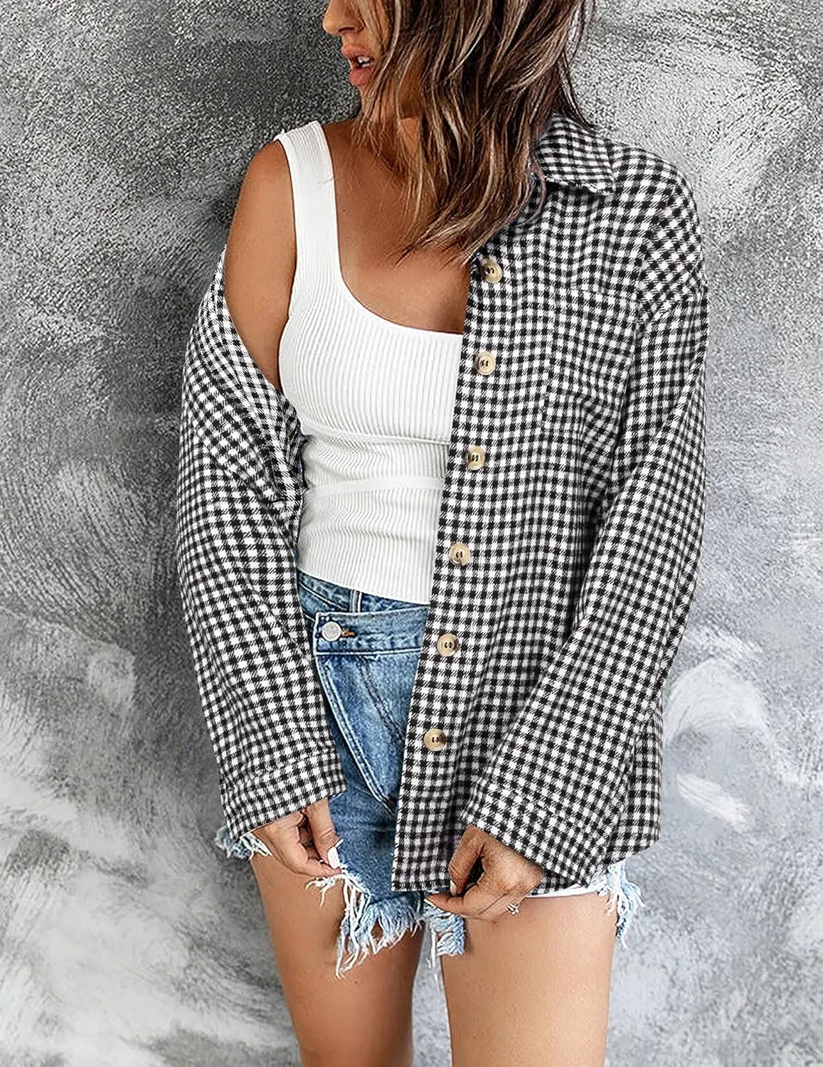 Zeagoo Women Flannel Shacket Jacket Plaid Button Down Long Sleeve Shirt Fall Outfits 2024
